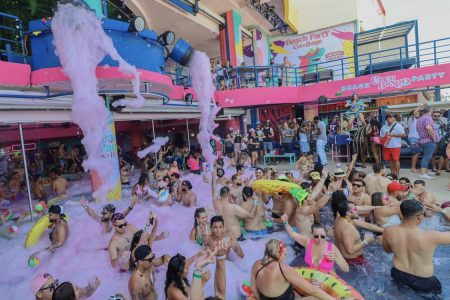 Cancun’s Hottest Beach and Pool Party – VIP Experience with Drinks Included