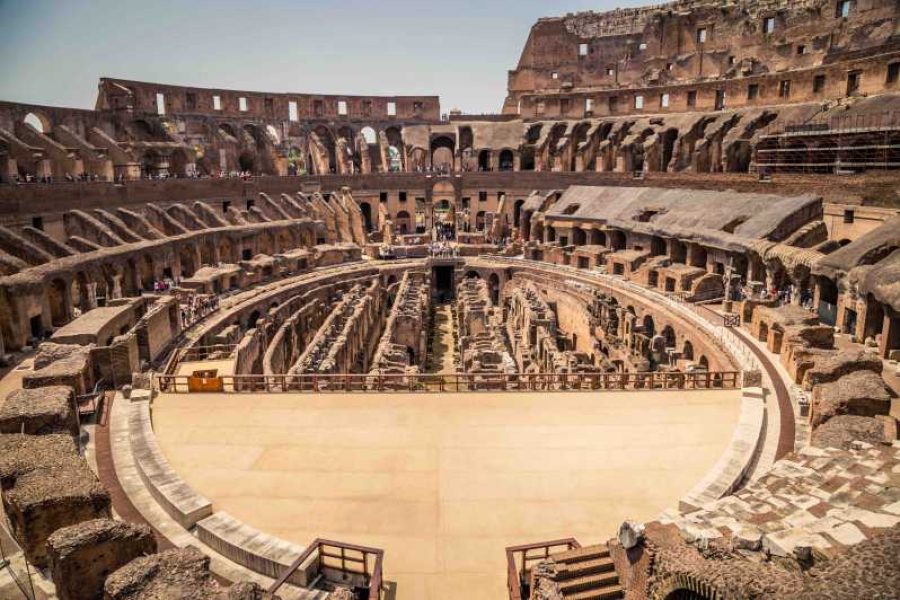 Rome: Colosseum Tour with Access to the Gladiator Arena