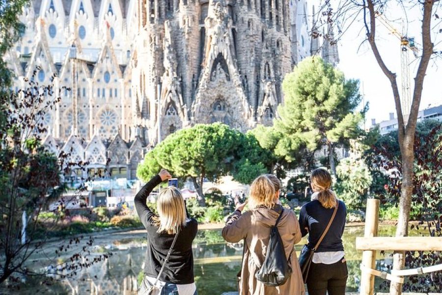 Sagrada Familia Guided Tour