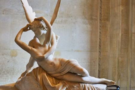 Louvre Masterpieces Tour in Paris, France